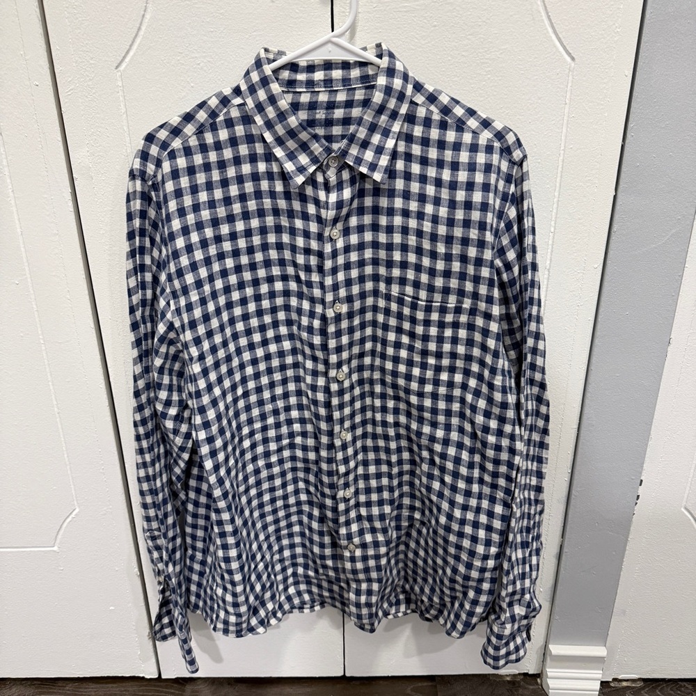 J Crew Blue and White Long Sleeve Linen Button Down